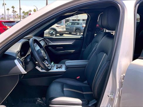 Certified 2024 MAZDA CX-90 3.3 Turbo w/ Premium Plus Pkg AWD/4WD image 15