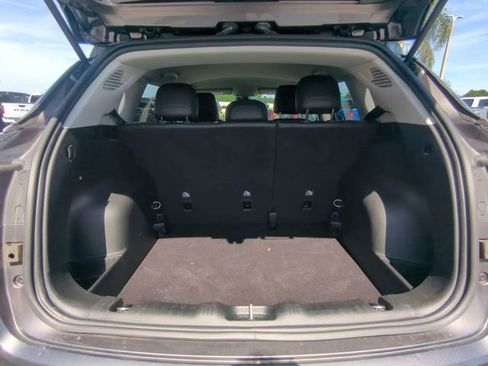Used 2022 Jeep Compass Latitude FWD image 14