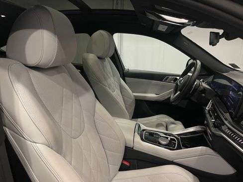 Certified 2024 BMW X6 xDrive40i w/ Premium Package image 15
