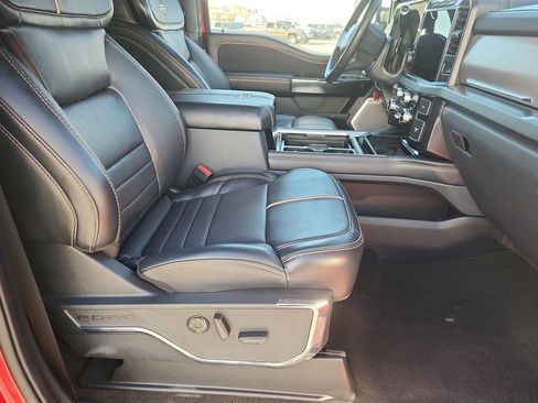 Used 2024 Ford F350 Platinum image 15