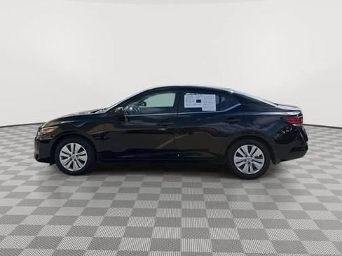 Used 2025 Nissan Sentra S FWD image 6