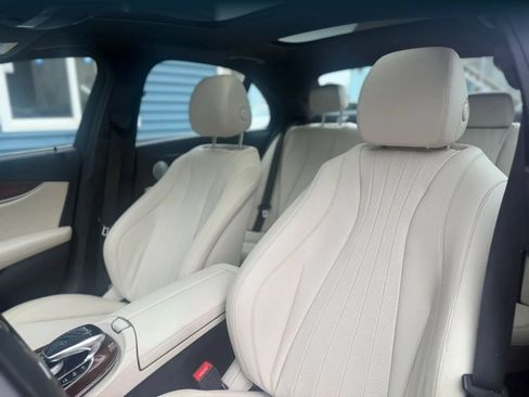 Used 2019 Mercedes-Benz E 300 4MATIC image 18