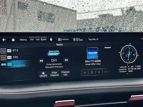 Used 2023 Genesis GV70 2.5T w/ Sport Prestige Package image 19