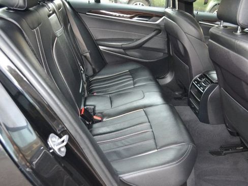 Used 2018 BMW 540i xDrive AWD/4WD image 27