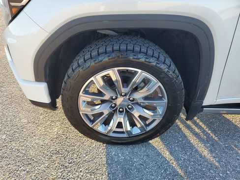 Used 2023 GMC Sierra 1500 Denali w/ Denali Reserve Package image 17