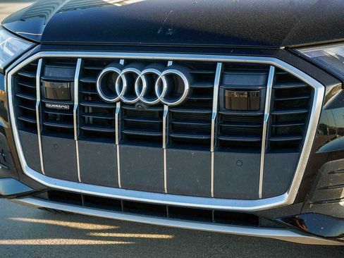 Used 2024 Audi Q7 2.0T Premium image 8