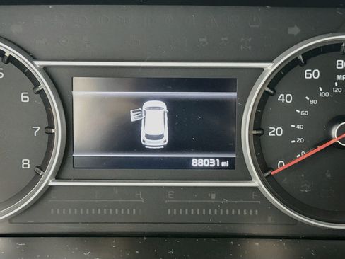 Used 2021 Kia Sorento S w/ Panoramic Sunroof Package AWD/4WD image 17