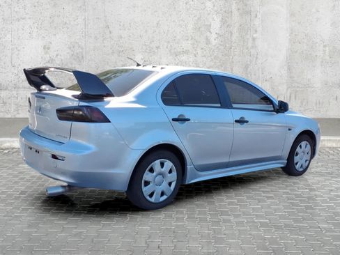 Used 2010 Mitsubishi Lancer DE FWD image 10