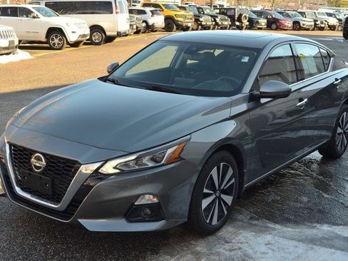 Used 2020 Nissan Altima 2.5 SV image 4