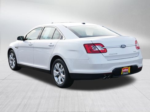 Used 2011 Ford Taurus SEL w/ 201A Rapid Spec Order Code image 5