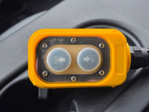 New 2026 Ford F350 XL w/ XL Chrome Package image 60