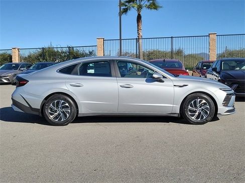 New 2026 Hyundai Sonata Blue image 23