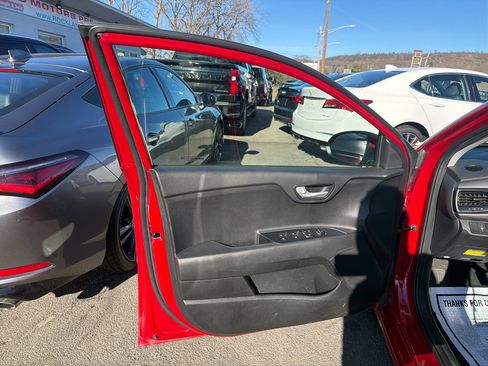 Used 2022 Kia Rio S image 13