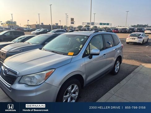 Used 2014 Subaru Forester 2.5i Premium w/ Popular Package #1 AWD/4WD image 2