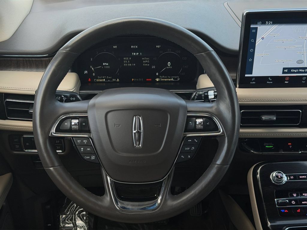 Used 2022 Lincoln Nautilus Reserve w/ Equipment Group 202A AWD/4WD image 20