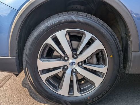 Used 2019 Subaru Outback 2.5i Limited AWD/4WD image 9