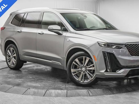 Used 2025 Cadillac XT6 Premium Luxury image 1