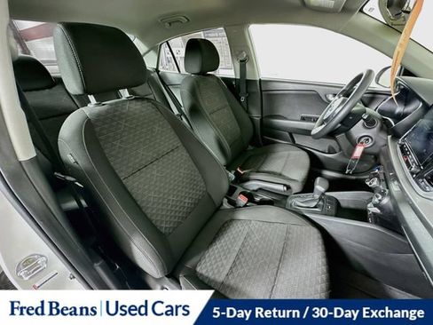 Used 2021 Kia Rio LX FWD image 32