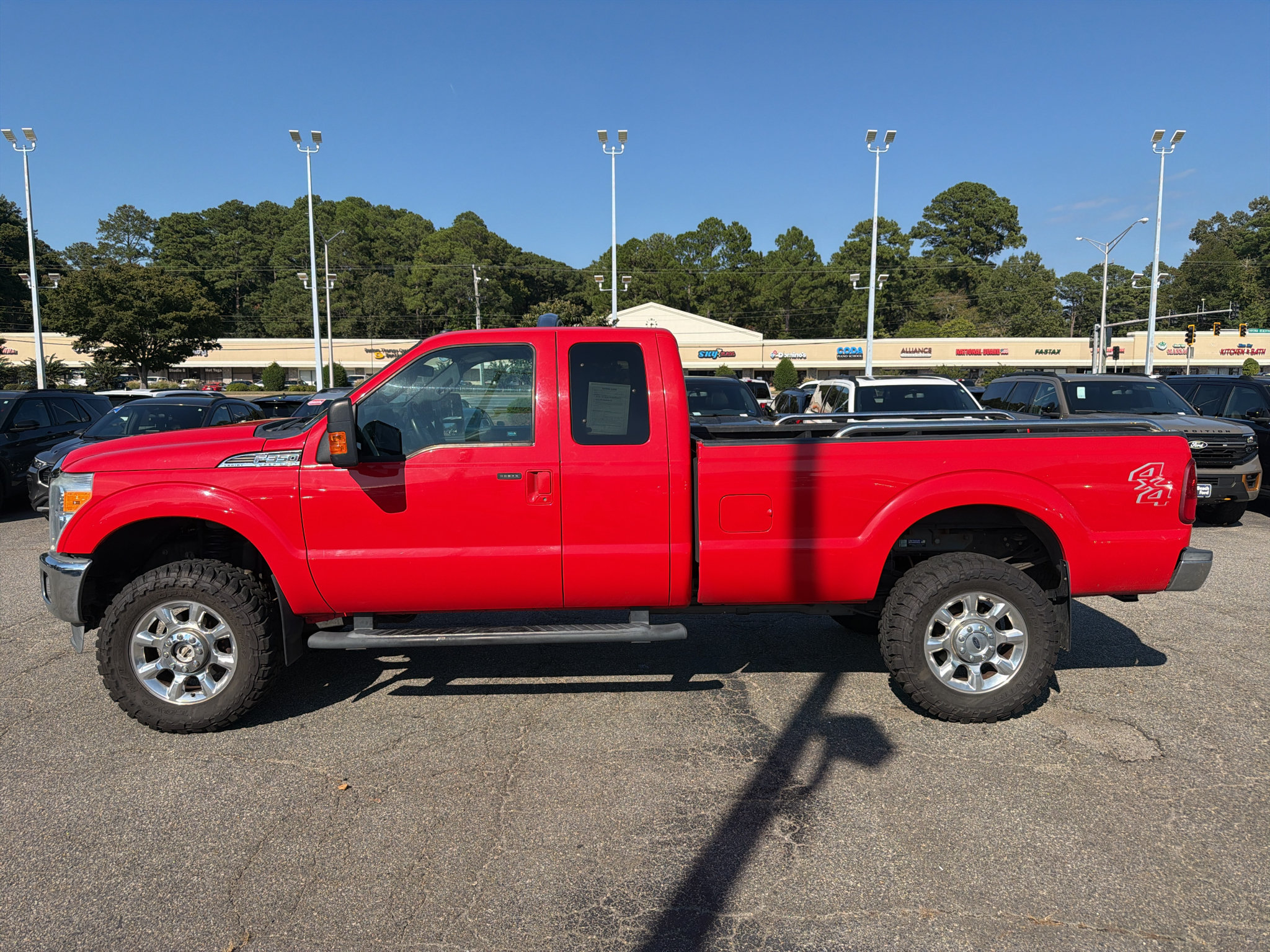 Used 2016 Ford F350 Lariat AWD/4WD image 8