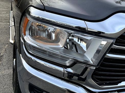 Used 2019 RAM 2500 Big Horn image 23