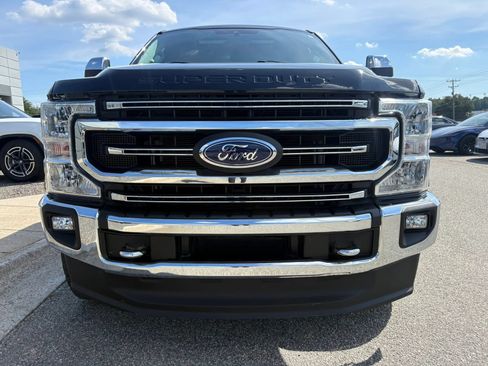 Used 2021 Ford F250 XLT w/ XLT Premium Package AWD/4WD image 27