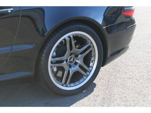 Used 2007 Mercedes-Benz SL 65 AMG image 11