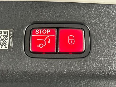 Certified 2026 Mercedes-Benz GLC 300 4MATIC image 21