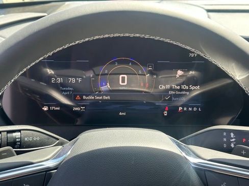 New 2026 Chevrolet Traverse LT w/ Midnight/Sport Edition AWD/4WD image 7