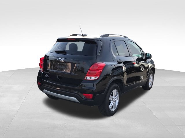 Used 2022 Chevrolet Trax LT w/ Premium Seat Package AWD/4WD image 27