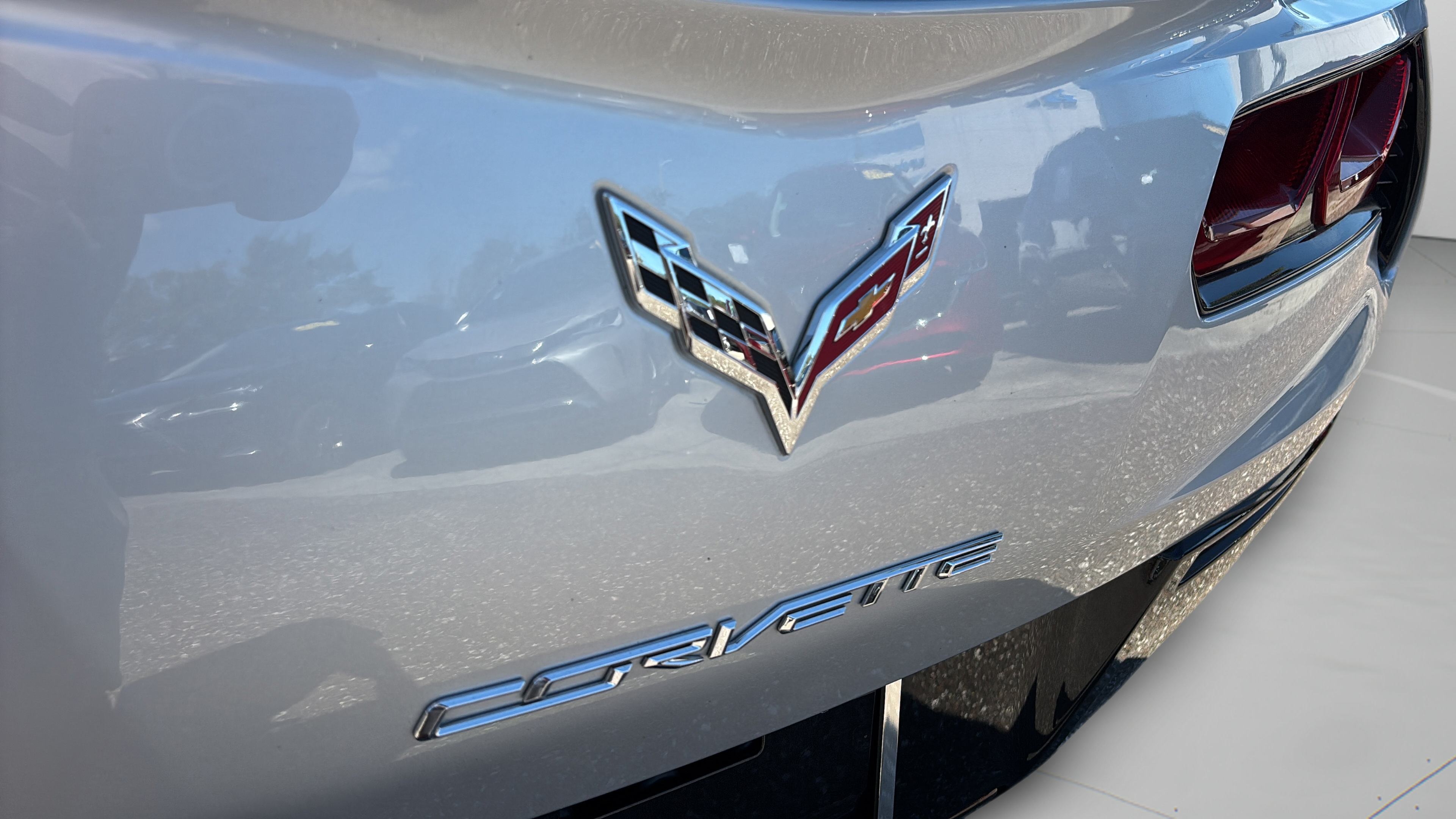 Used 2014 Chevrolet Corvette Stingray Coupe w/ Battery Protection Package RWD image 31