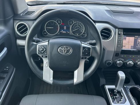 Used 2015 Toyota Tundra SR5 w/ TRD Off Road Package AWD/4WD image 14