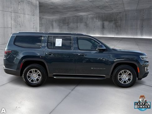 Used 2022 Jeep Wagoneer Series I image 8