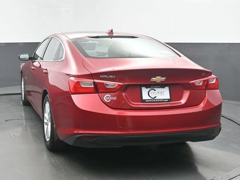 Used 2016 Chevrolet Malibu LT FWD image 4