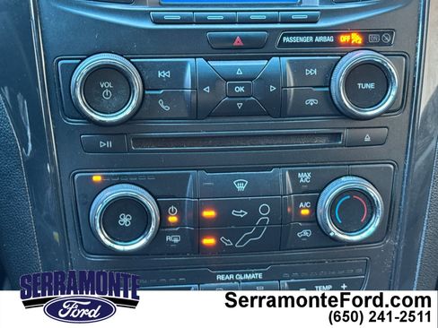 Used 2016 Ford Explorer XLT image 21