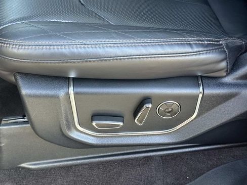 Certified 2020 Ford Expedition Platinum AWD/4WD image 21