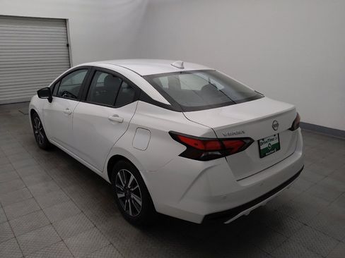 Used 2025 Nissan Versa SV FWD image 5