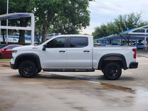 Used 2024 Chevrolet Silverado 1500 LT Trail Boss AWD/4WD image 12