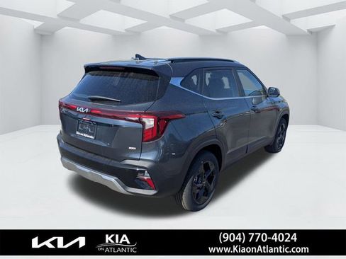 New 2026 Kia Seltos EX image 3