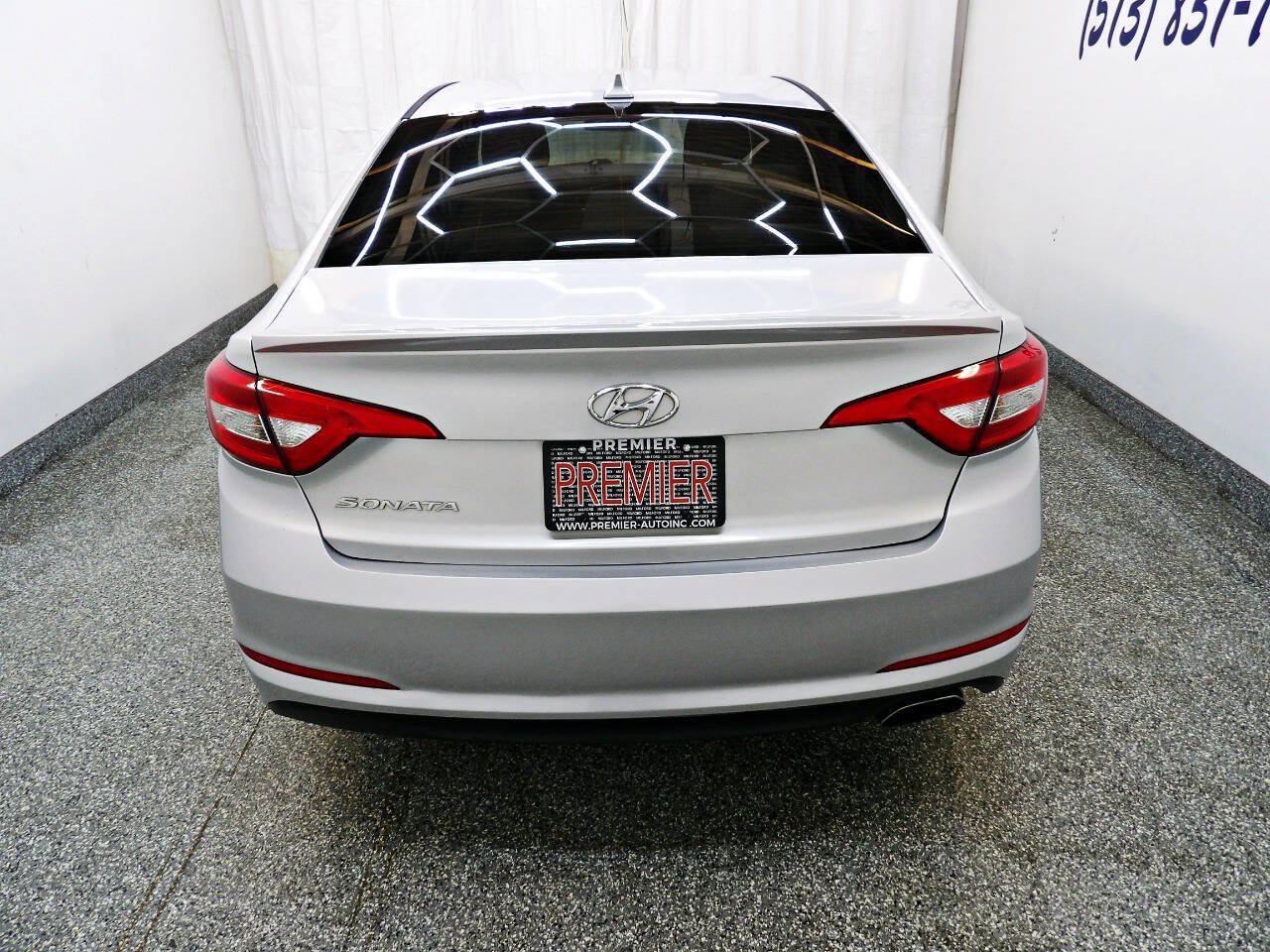 Used 2017 Hyundai Sonata SE FWD image 5