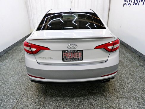 Used 2017 Hyundai Sonata SE FWD image 5