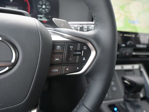 Used 2026 Lexus GX 550 GX 550 Premium w/ Cold Area Package image 19