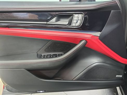Certified 2026 Porsche Panamera RWD image 22