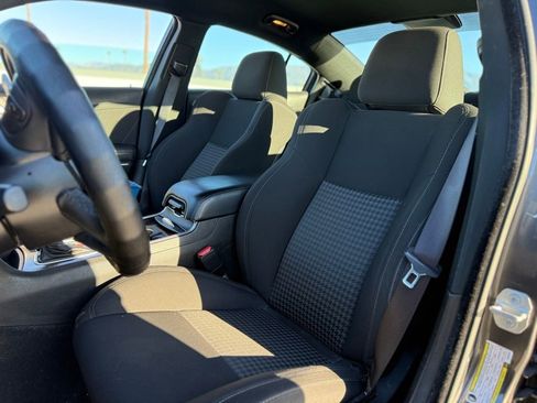 Used 2022 Dodge Charger R/T image 5