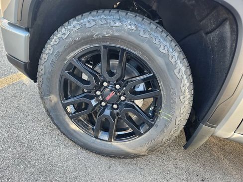 New 2026 GMC Sierra 1500 Elevation image 23