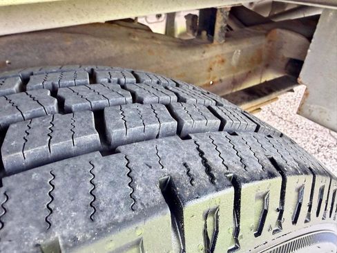 Used 2017 Chevrolet Express 3500 image 35