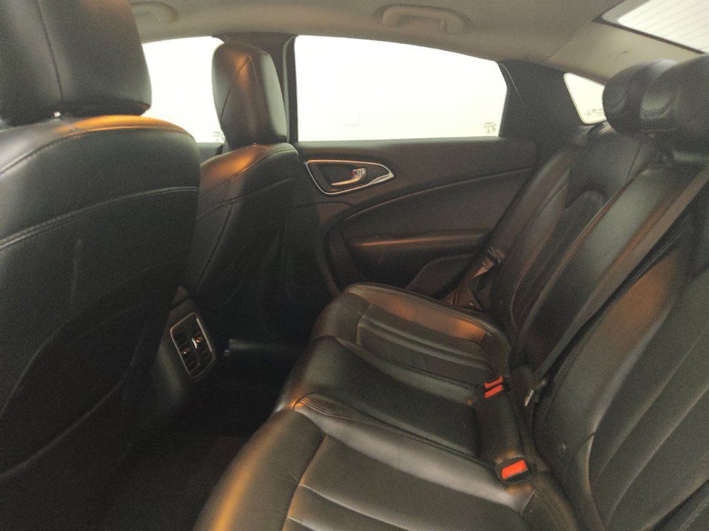 Used 2015 Chrysler 200 C w/ Navigation & Sound Group I FWD image 18