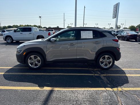 Used 2023 Hyundai Kona SEL w/ Cargo Package AWD/4WD image 6