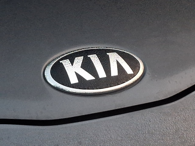 Used 2020 Kia Soul LX FWD image 5