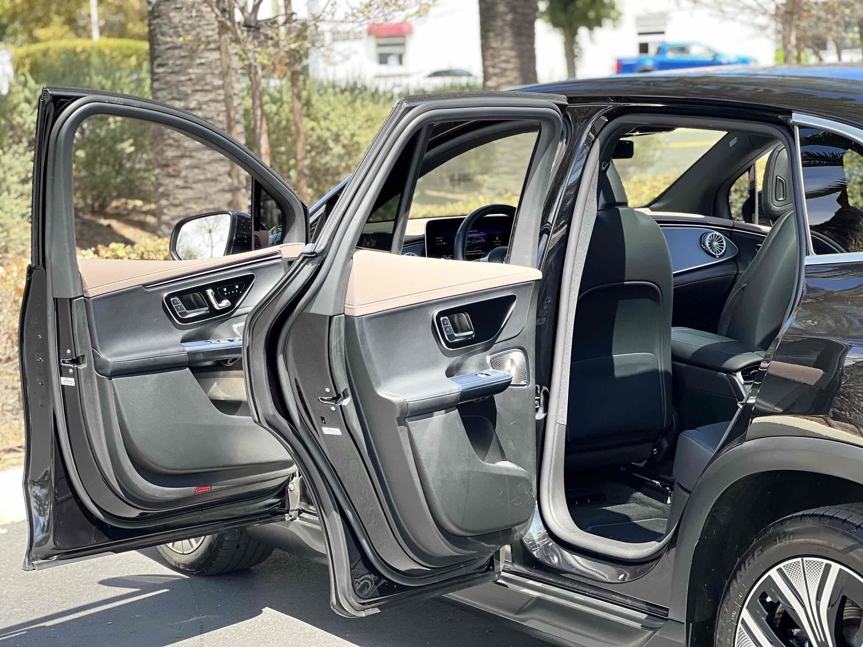 Used 2023 Mercedes-Benz EQE 350+ SUV image 59