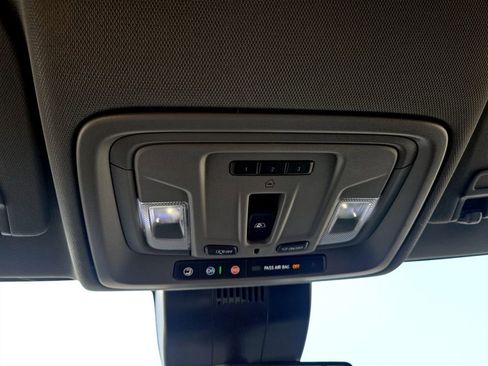 New 2026 GMC Sierra 1500 Elevation image 25